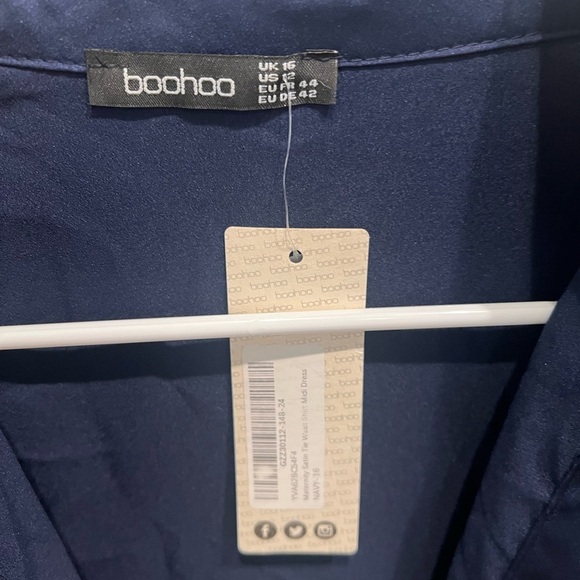 NWT SZ 16 maternity Boohoo Midnight Blue navy Satin button down midi dress - Picture 2 of 11
